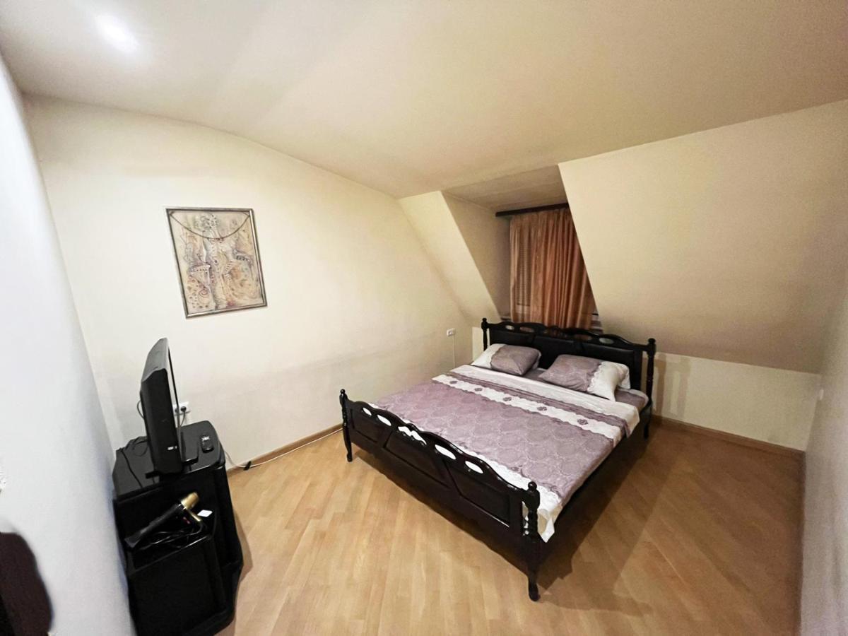Amigo Guest House 예레반 외부 사진