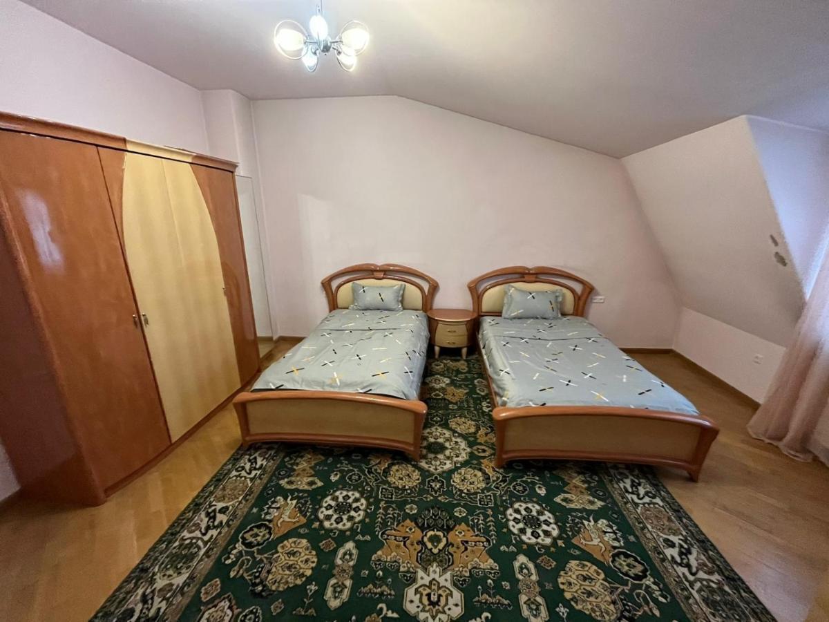 Amigo Guest House 예레반 외부 사진